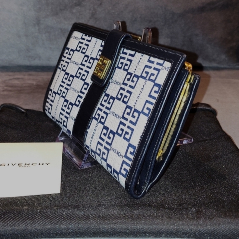 NWOT VINTAGE GIVENCHY NAVY BLUE MONOGRAM BI-FOLD SNAP LONG WALLET WITH DUSTBAG - Picture 7 of 14